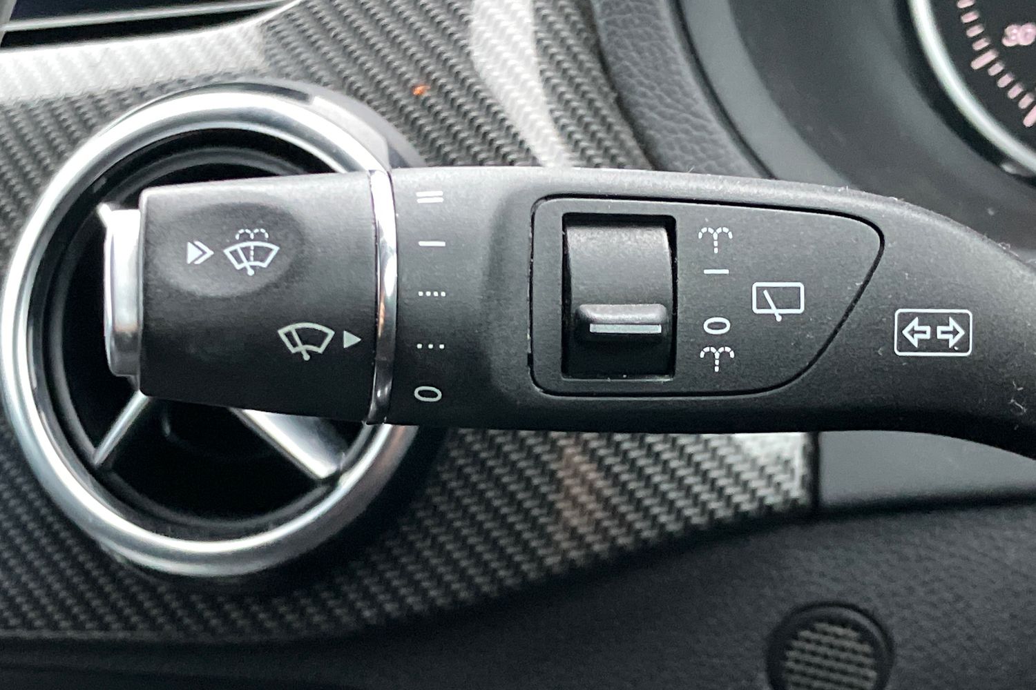 Used Mercedes-Benz B Class 2018 for sale - 77435971: Photo 19