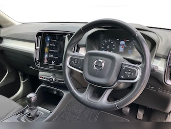 Used Volvo XC40 2021 for sale - 79055341: Photo