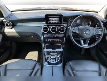 Used Mercedes-Benz GLC 2019 for sale - 79151815: Photo