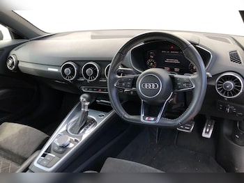 Used Audi TT 2021 for sale - 75932621: Photo