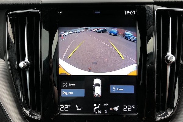 Used Volvo XC60 2019 for sale - 76219887: Photo 10