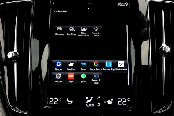 Used Volvo XC60 2019 for sale - 76219887: Photo 9