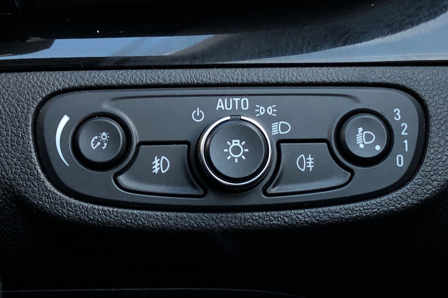 Used Vauxhall Mokka 2019 for sale - 76697606: Photo 14