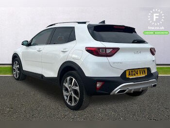 Used Kia Stonic 2024 for sale - 77407571: Photo