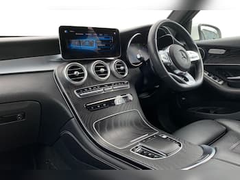 Used Mercedes-Benz GLC 2019 for sale - 79381342: Photo