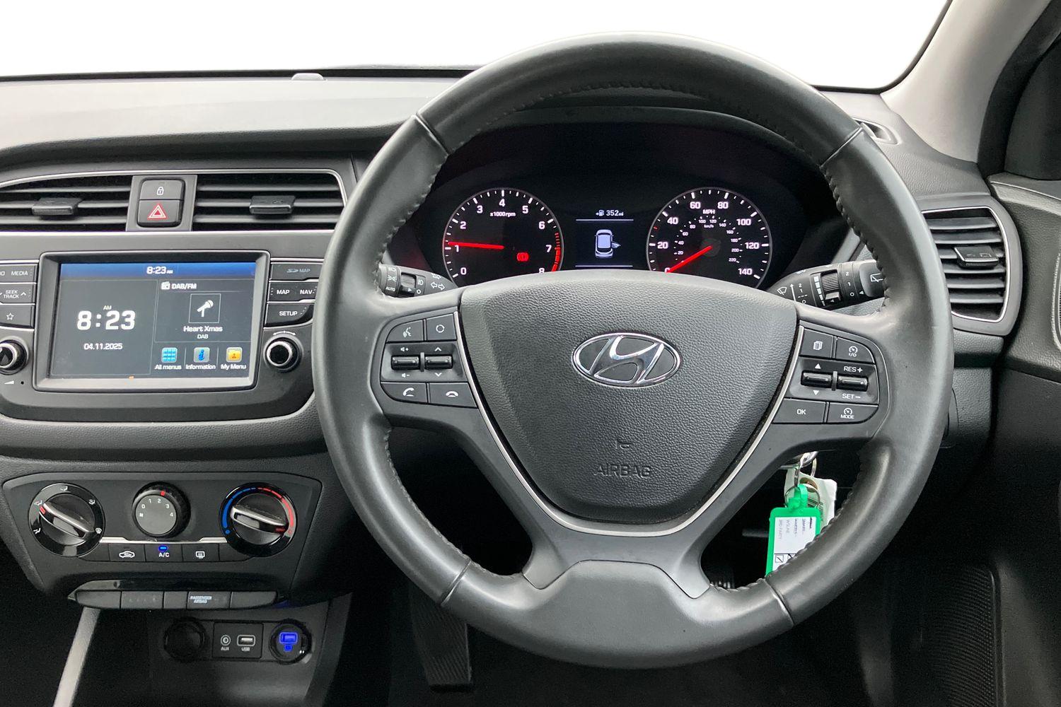 Used Hyundai i20 2020 for sale - 76224714: Photo 5