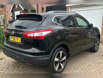 Used Nissan Qashqai 2017 for sale - 78570979: Photo