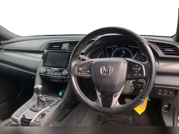 Used Honda Civic 2019 for sale - 78920603: Photo