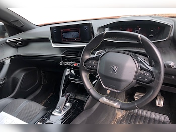 Used Peugeot 2008 2020 for sale - 75398870: Photo