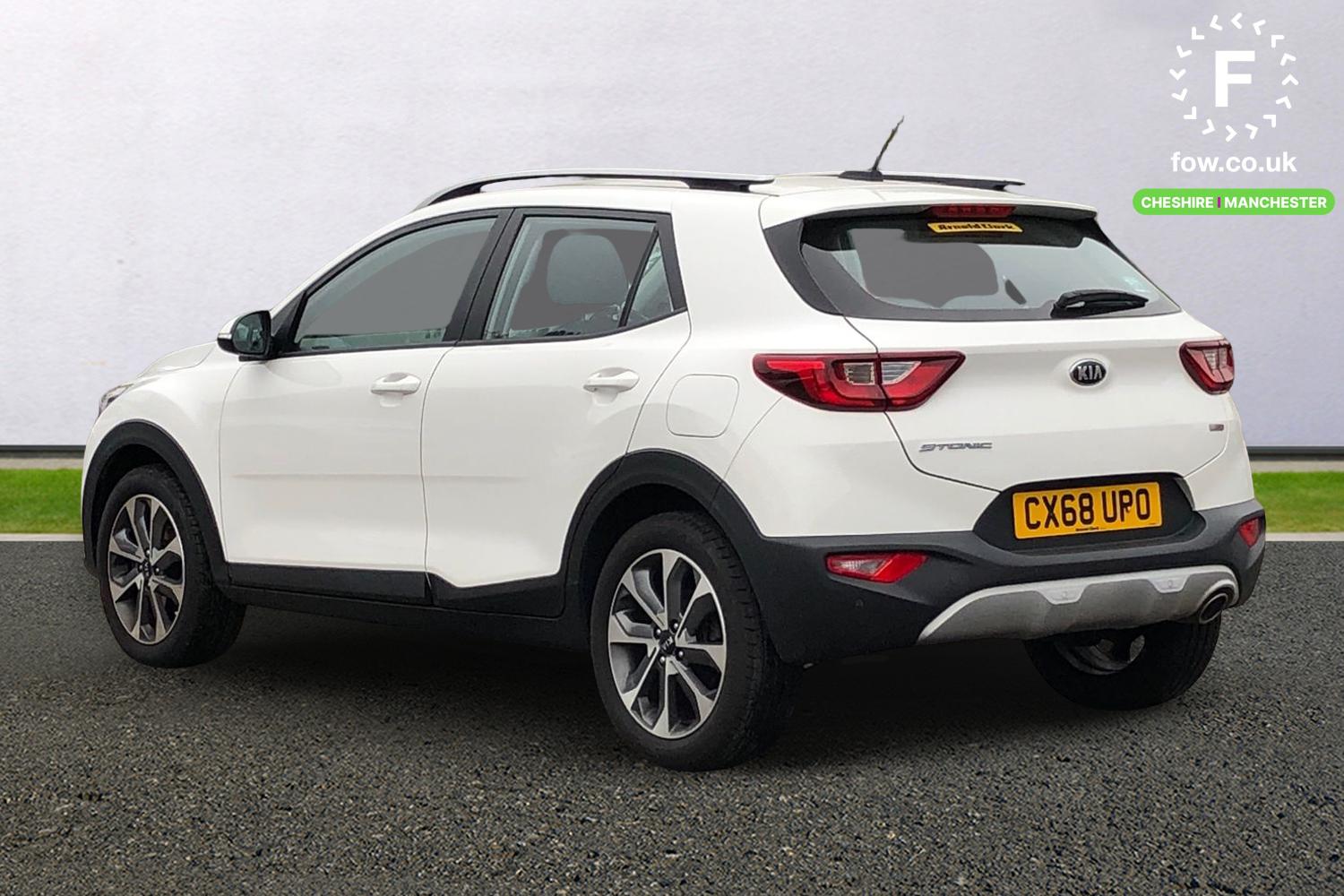 Used Kia Stonic 2018 for sale - 76264074: Photo 2