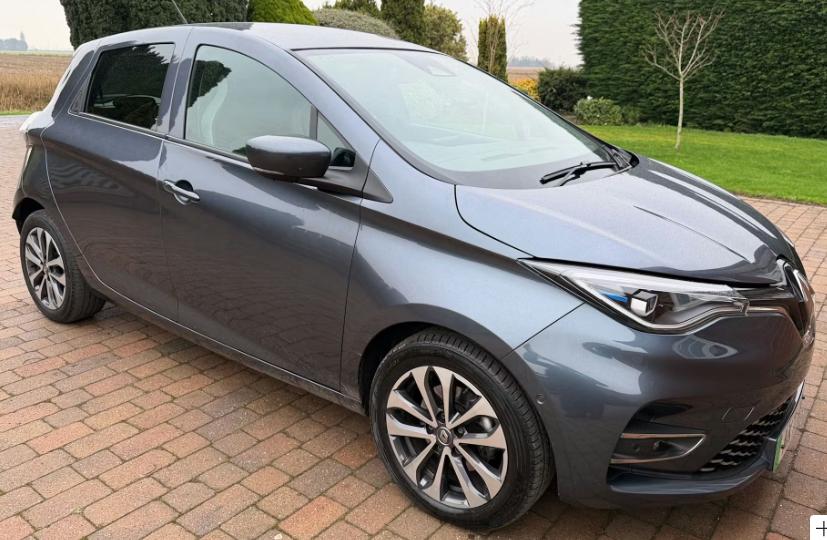Used Renault Zoe 2021 for sale - 77327343: Photo 1