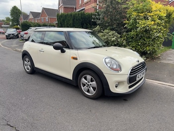 Used MINI Hatch 2017 for sale - 78820052: Photo