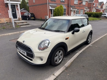 Used MINI Hatch 2017 for sale - 78820052: Photo