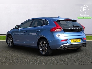 Used Volvo V40 2015 for sale - 75824907: Photo