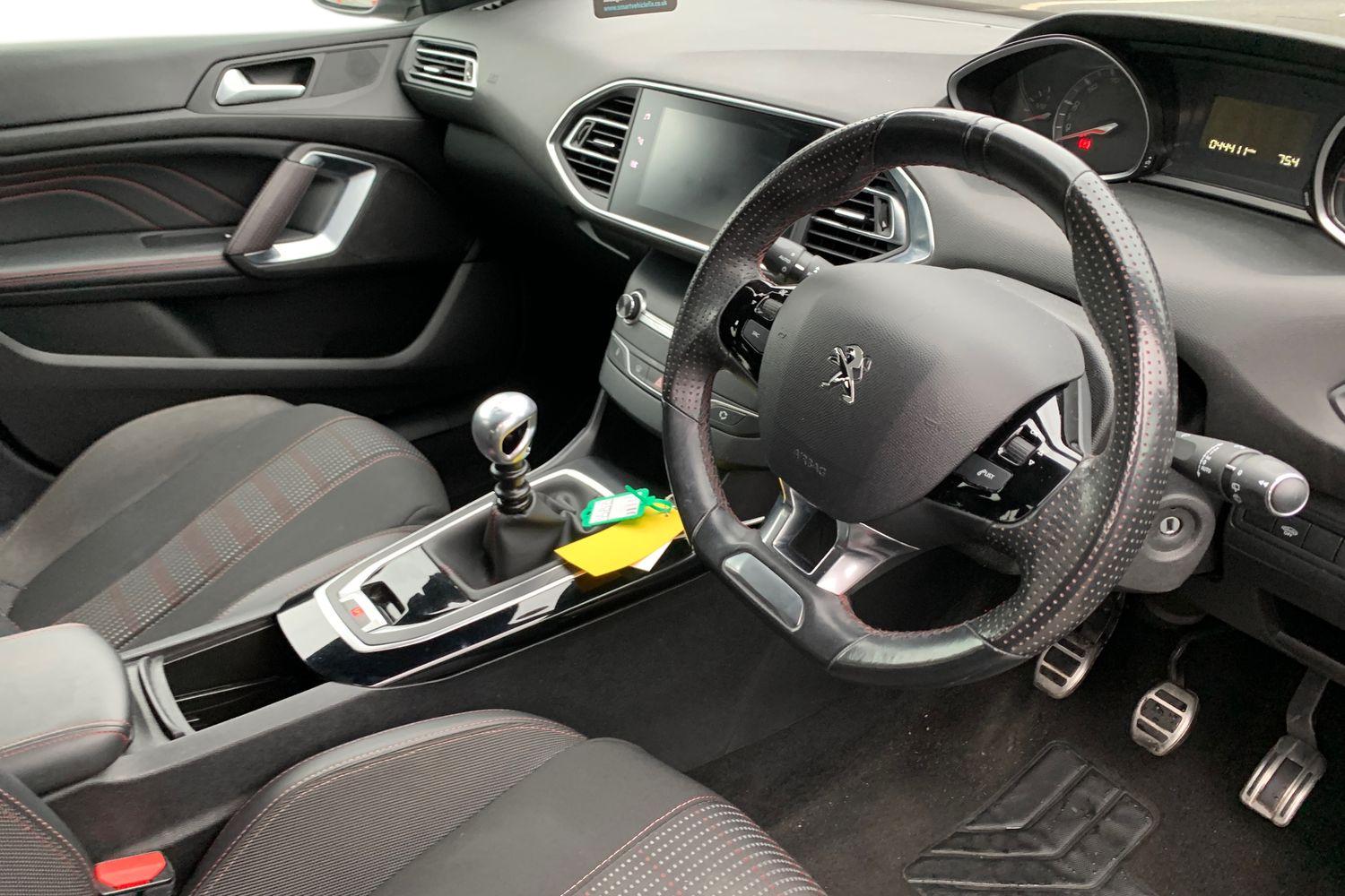 Used Peugeot 308 2019 for sale - 77546502: Photo 3