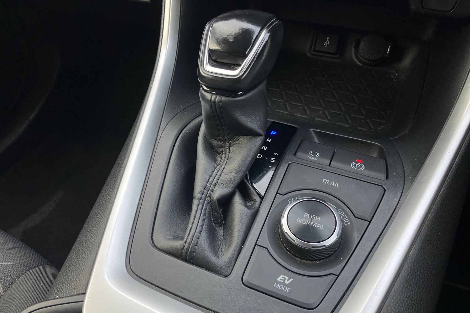 Used Toyota RAV4 2020 for sale - 76662143: Photo 12