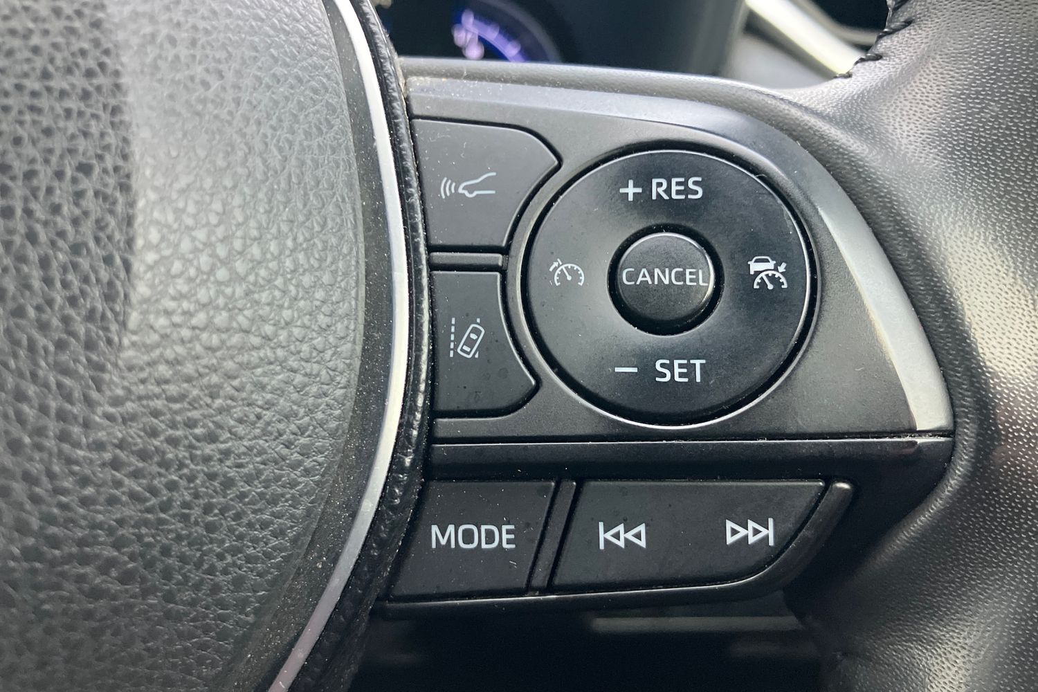 Used Toyota RAV4 2020 for sale - 76662143: Photo 14