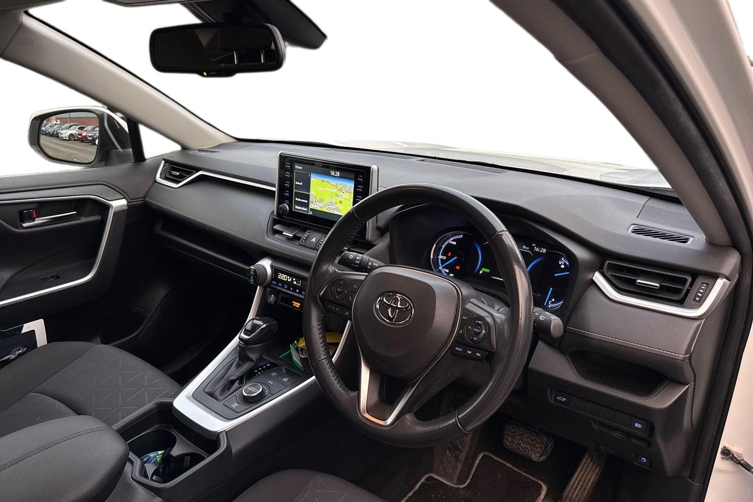 Used Toyota RAV4 2020 for sale - 76662143: Photo 3