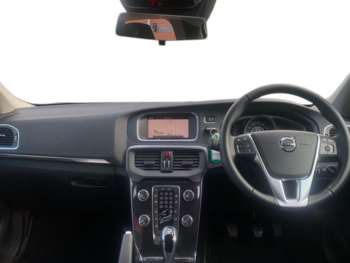 Used Volvo V40 2017 for sale - 75083774: Photo