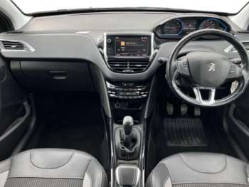 Used Peugeot 2008 2017 for sale - 74023420: Photo