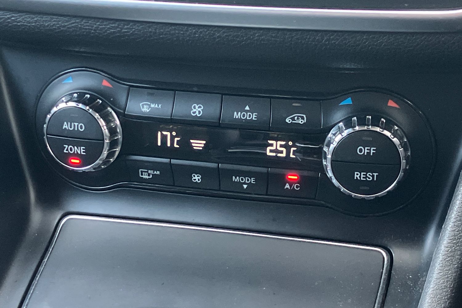 Used Mercedes-Benz CLA 2018 for sale - 76421442: Photo 10