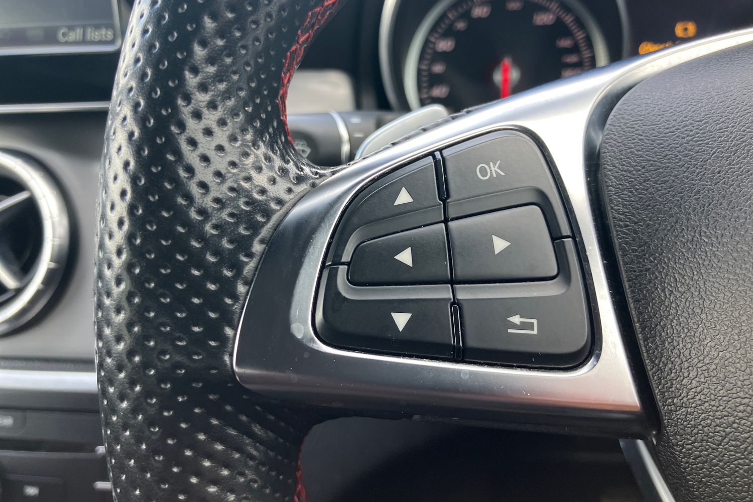 Used Mercedes-Benz CLA 2018 for sale - 76421442: Photo 12