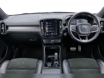 Used Volvo XC40 2019 for sale - 79124198: Photo