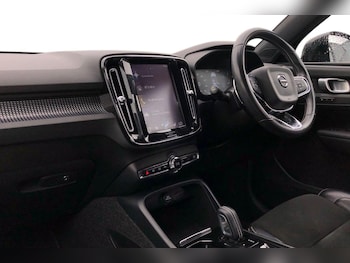 Used Volvo XC40 2019 for sale - 79124198: Photo