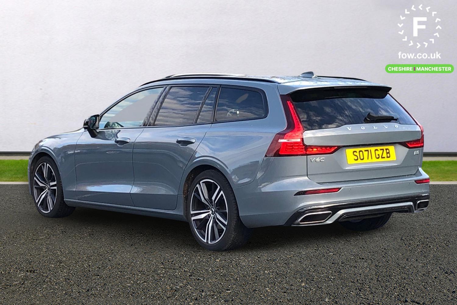 Used Volvo V60 2021 for sale - 76480865: Photo 2