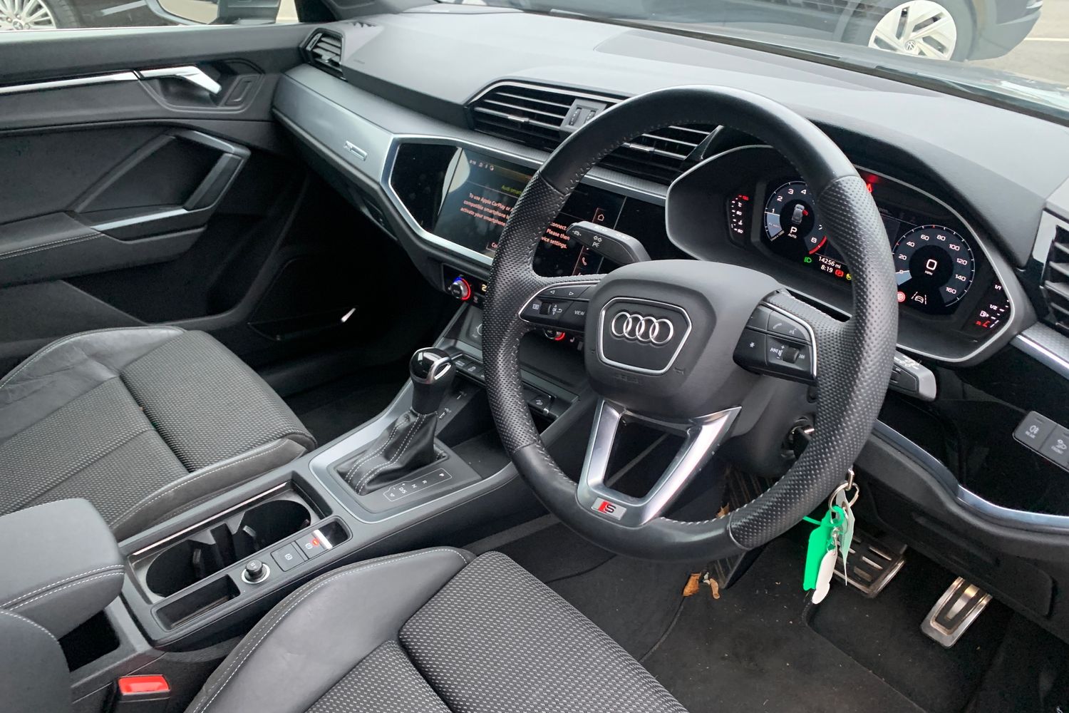 Used Audi Q3 2020 for sale - 76257048: Photo 3