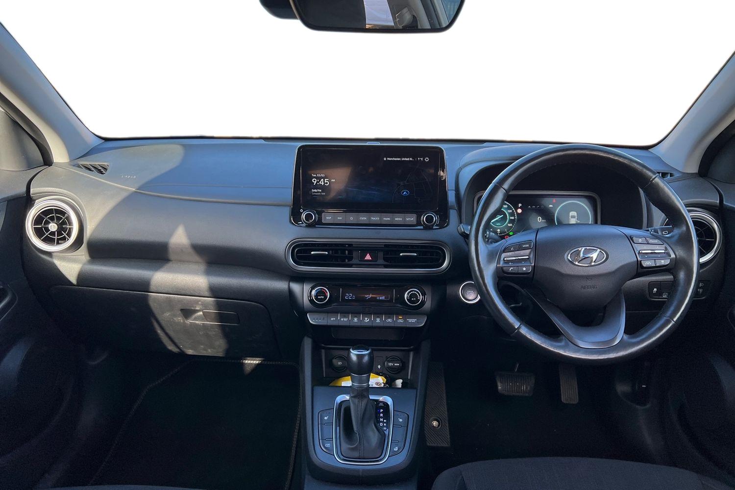 Used Hyundai KONA 2021 for sale - 77820140: Photo 3