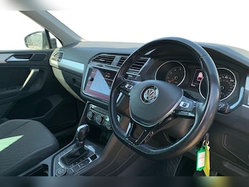 Used Volkswagen Tiguan 2018 for sale - 78604636: Photo