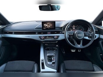 Used Audi A5 2018 for sale - 77527719: Photo