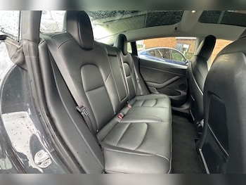 Used Tesla Model 3 2021 for sale - 79082806: Photo
