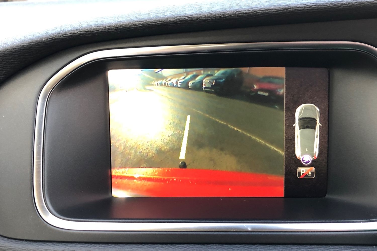 Used Volvo V40 2018 for sale - 76280873: Photo 11