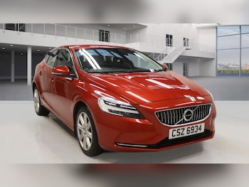 Volvo - V40