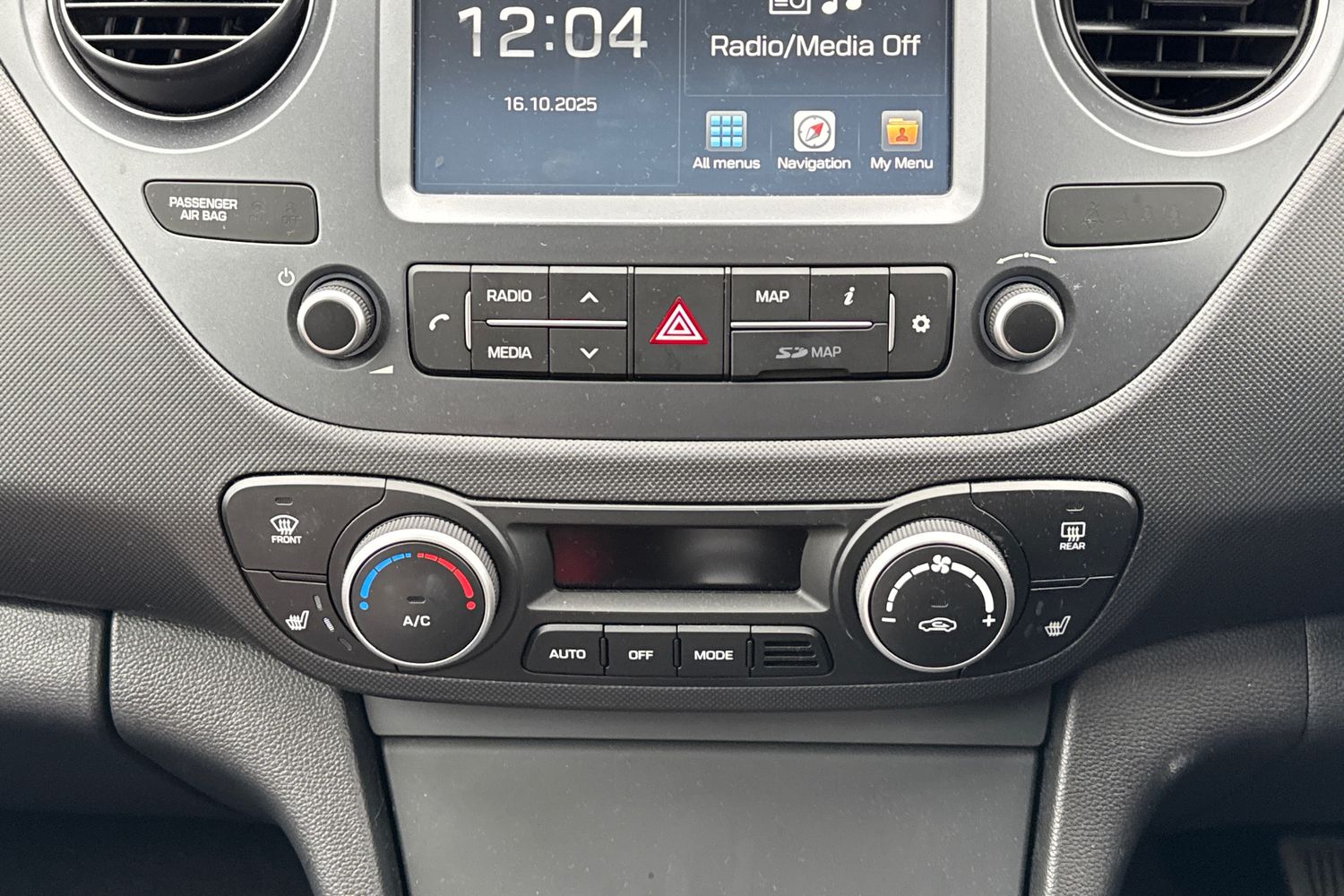 Used Hyundai i10 2018 for sale - 76421341: Photo 7