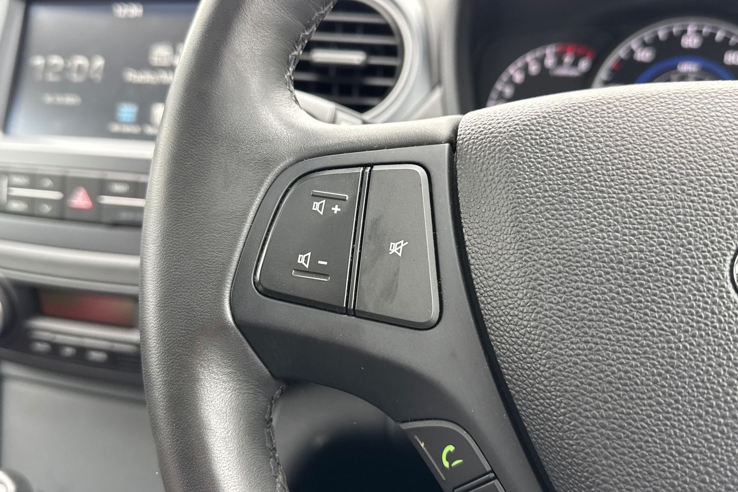 Used Hyundai i10 2018 for sale - 76421341: Photo 9