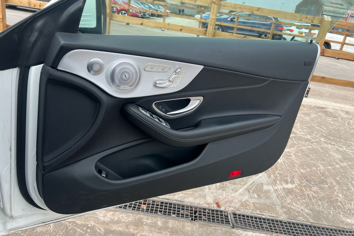 Used Mercedes-Benz C Class 2018 for sale - 77361930: Photo 11