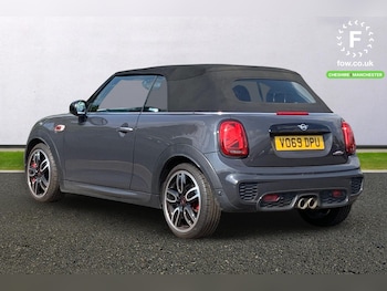 Used MINI Convertible 2019 for sale - 79272779: Photo
