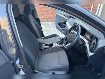 Used Volkswagen Golf 2022 for sale - 77628495: Photo