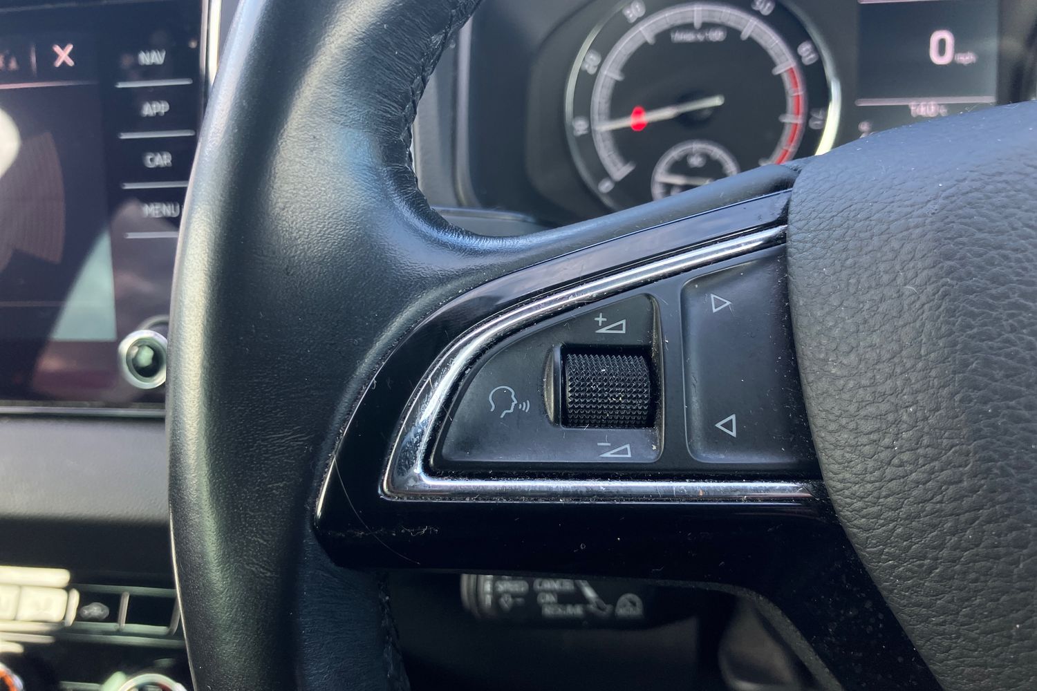 Used Skoda Karoq 2018 for sale - 76047511: Photo 12