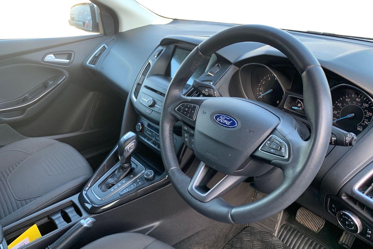Used Ford Focus 2018 for sale - 77919396: Photo 3
