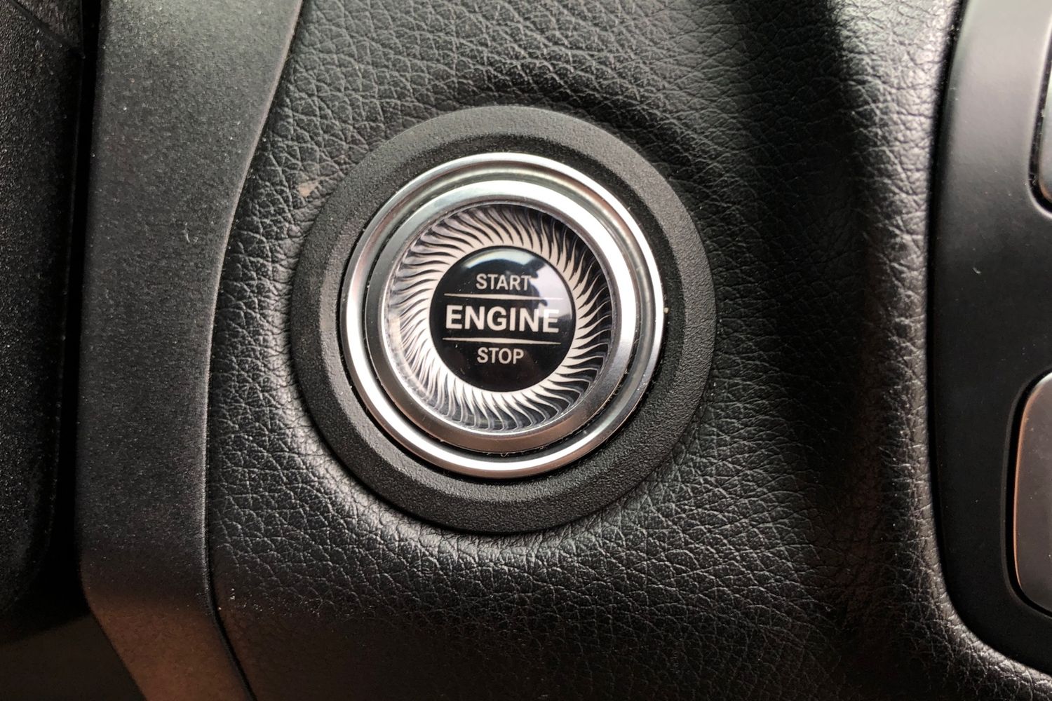 Used Mercedes-Benz C Class 2019 for sale - 75962530: Photo 11