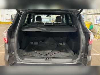 Used Ford Kuga 2018 for sale - 76916389: Photo