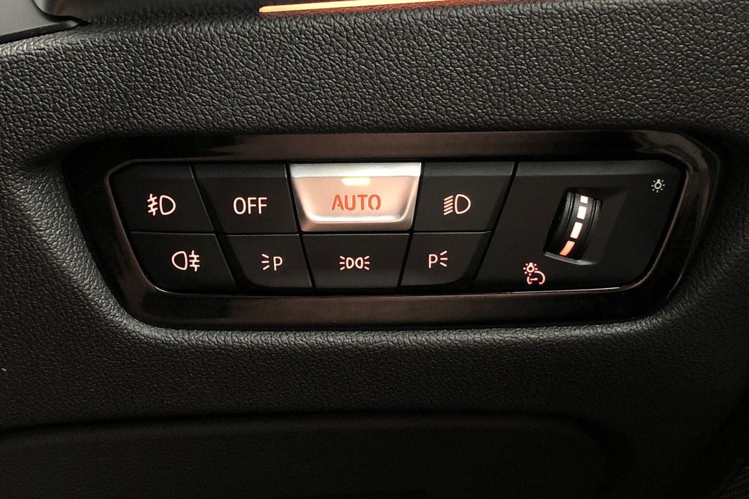 Used BMW 3 Series 2021 for sale - 76300063: Photo 17