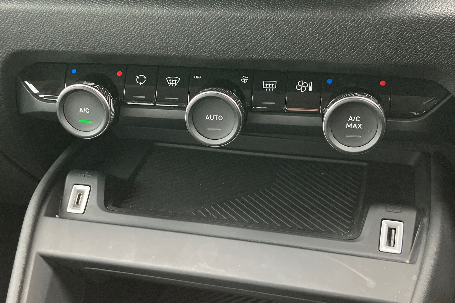 Used Citroen C4 2021 for sale - 77206769: Photo 14