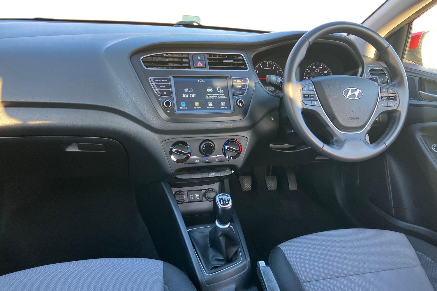 Used Hyundai i20 2019 for sale - 76406084: Photo 4