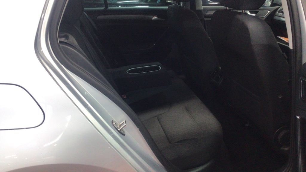 Used Volkswagen Golf 2019 for sale - 76774531: Photo 3