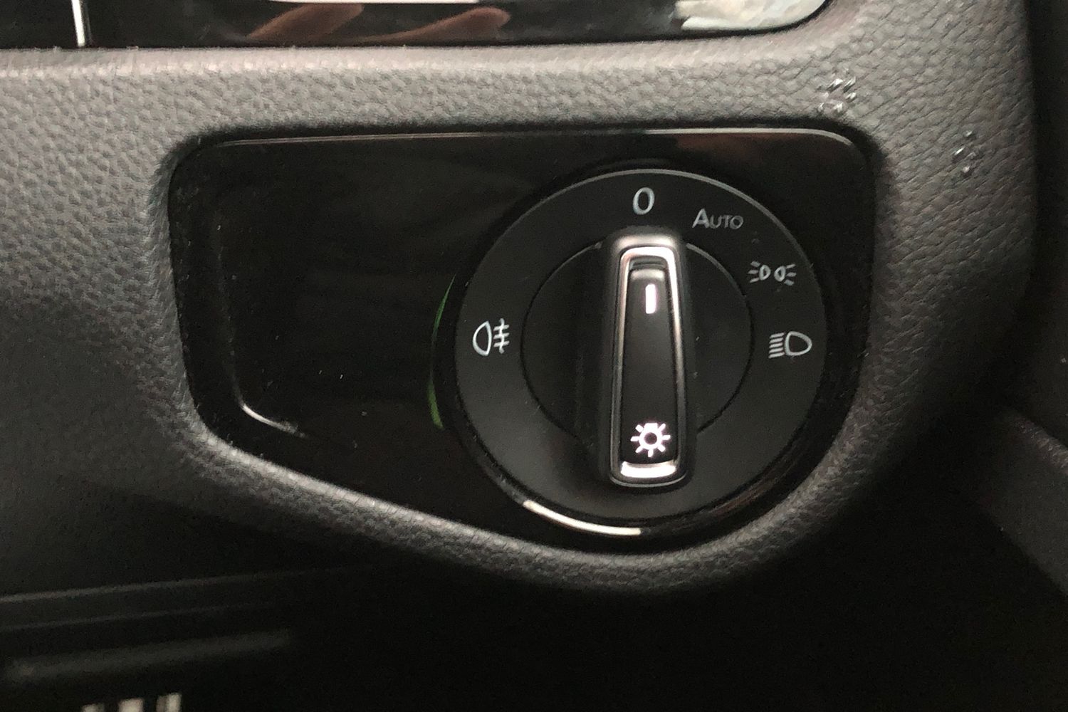 Used Volkswagen Golf 2019 for sale - 78189977: Photo 14